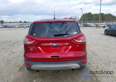 2015 Ford Escape Se z USA, uszkodzony, nr VIN 1FMCU0G70FUA28415